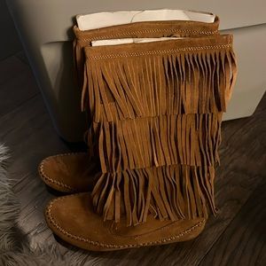 LC Lauren Conrad fringe boots